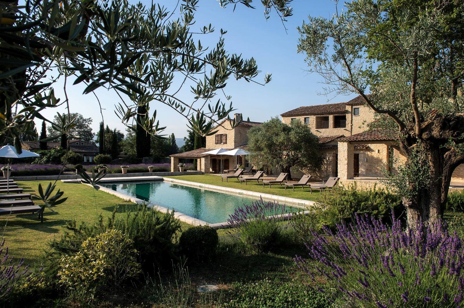 Pool view at Domaine des Baumettes, luxury Bonnieux vacation rental