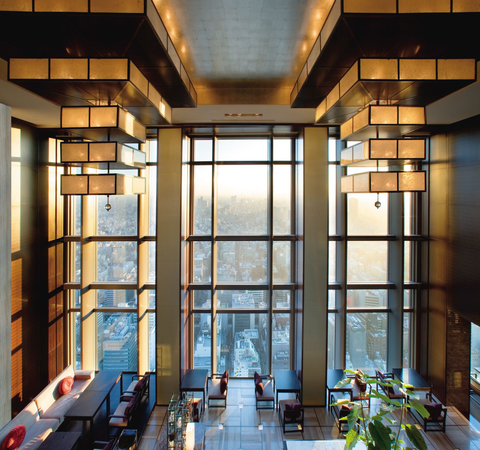 Lobby room at Mandarin Oriental Tokyo in the Nohonbashi District