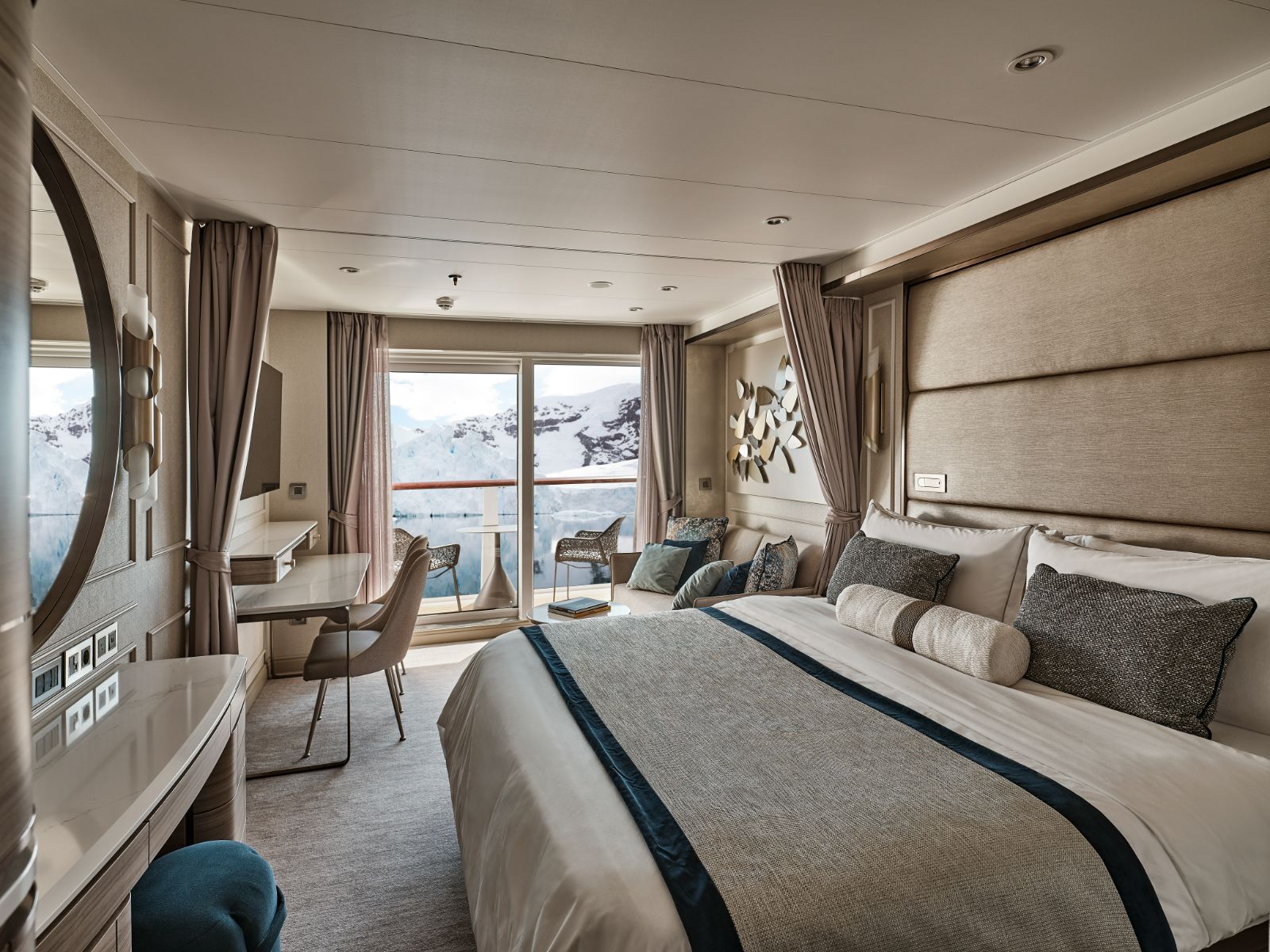 Veranda Suite onboard the Silversea Silver Endeavour in the Arctic