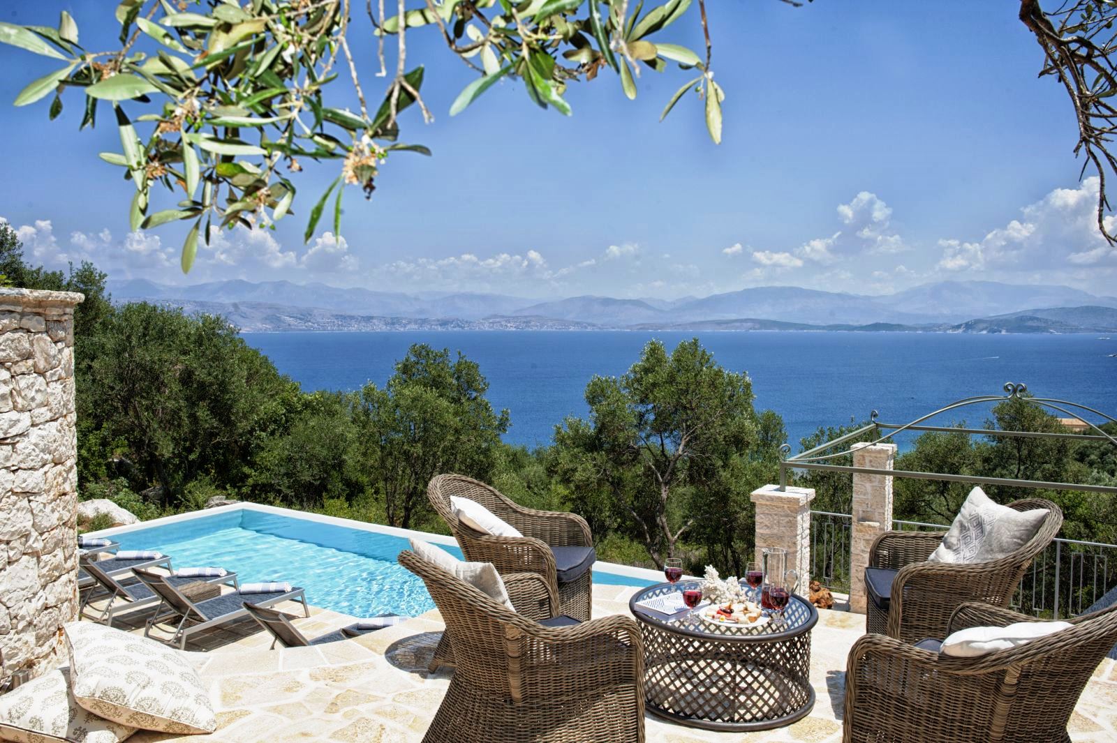 Apraos | Luxury Corfu Villa | Red Savannah