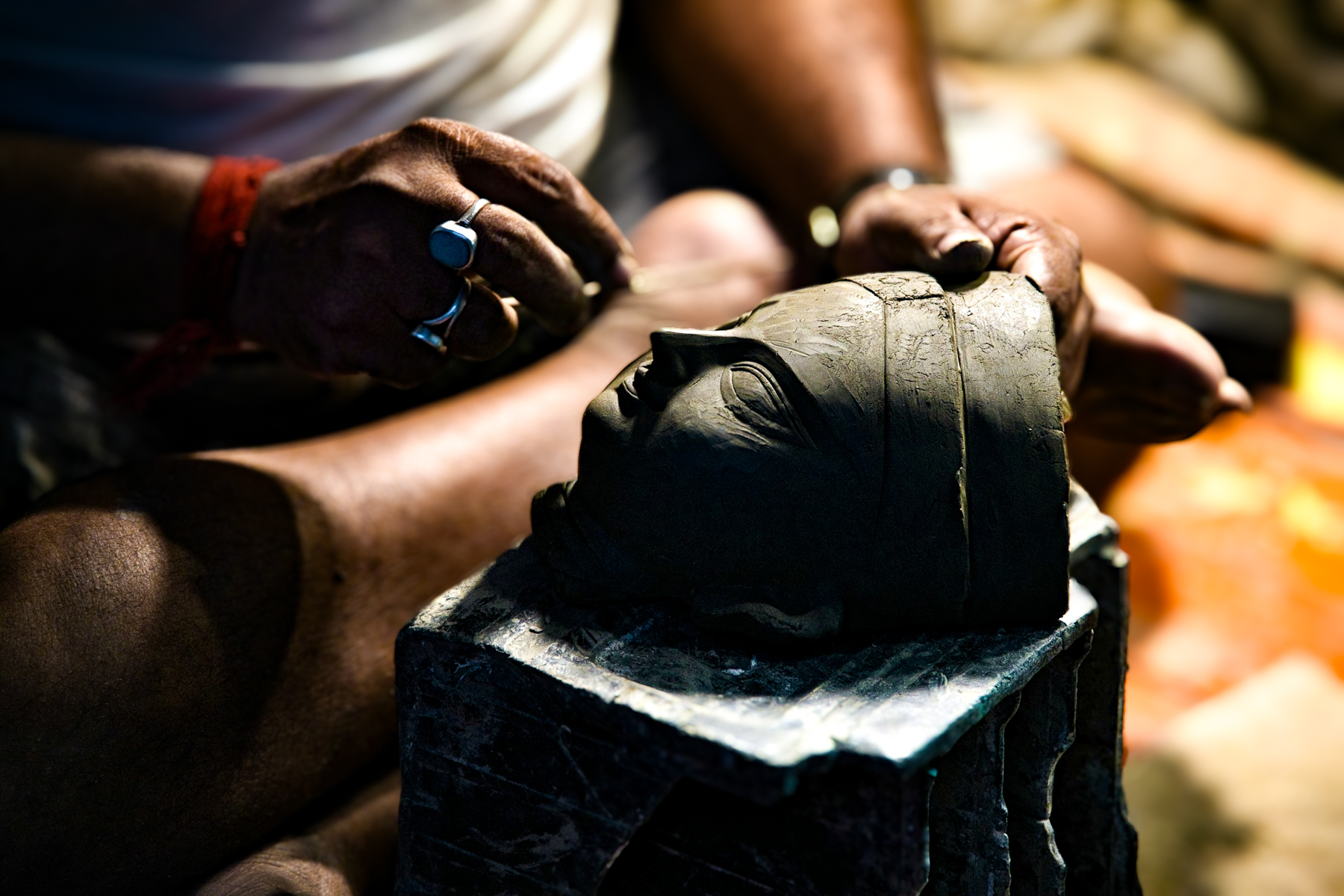 Statue carving in Kolkata's Kumartuli district