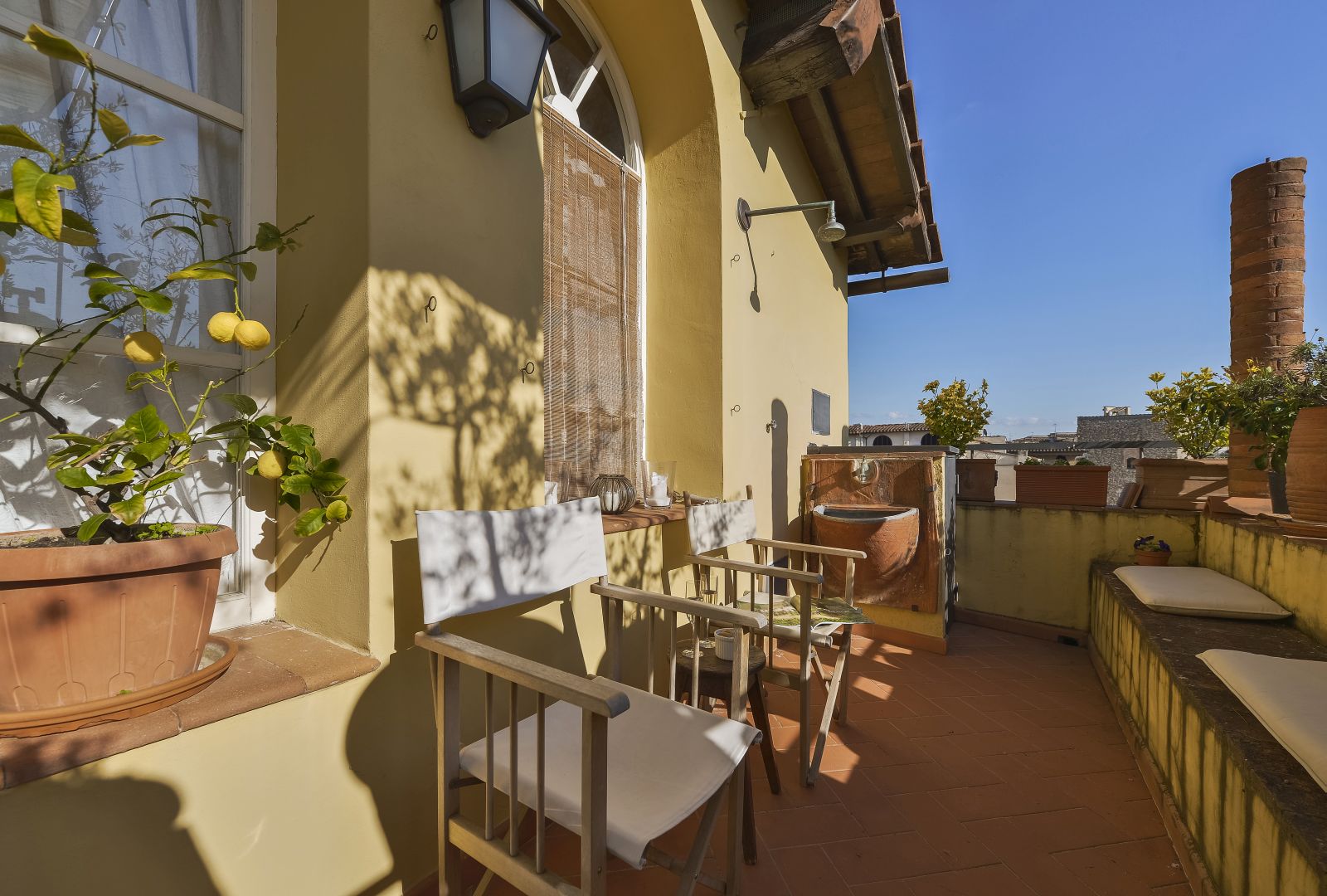 La Viscontina | Florence Penthouse Apartment | Red Savannah