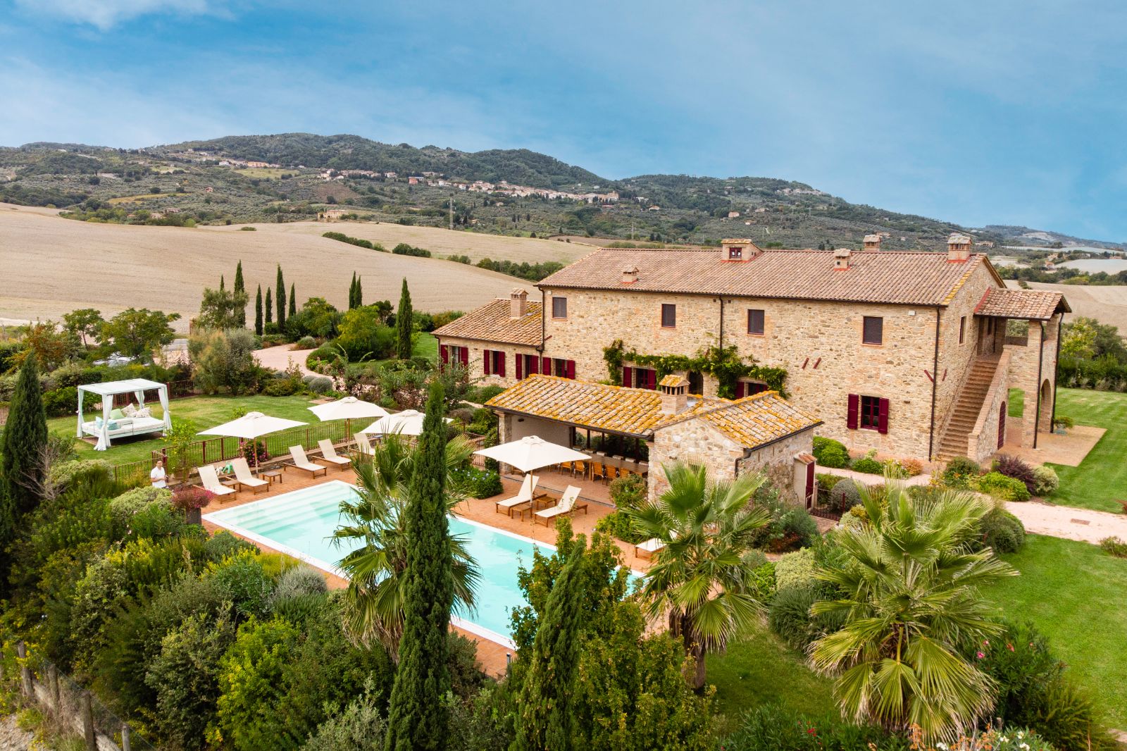 Aerial view of Villa Papavero in Tuscany