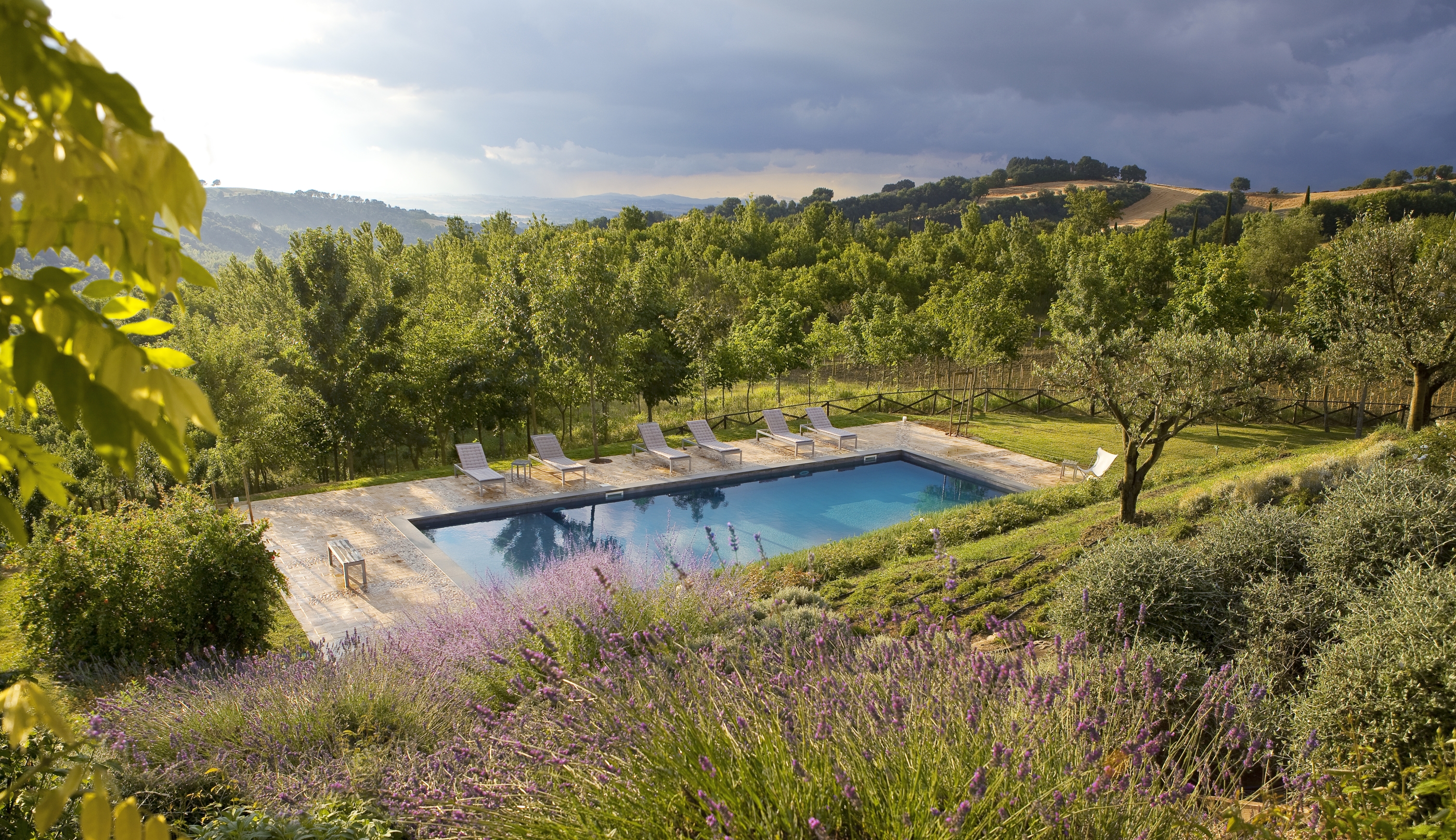 Swiming pool and the view from Mandola Piccola, umbria