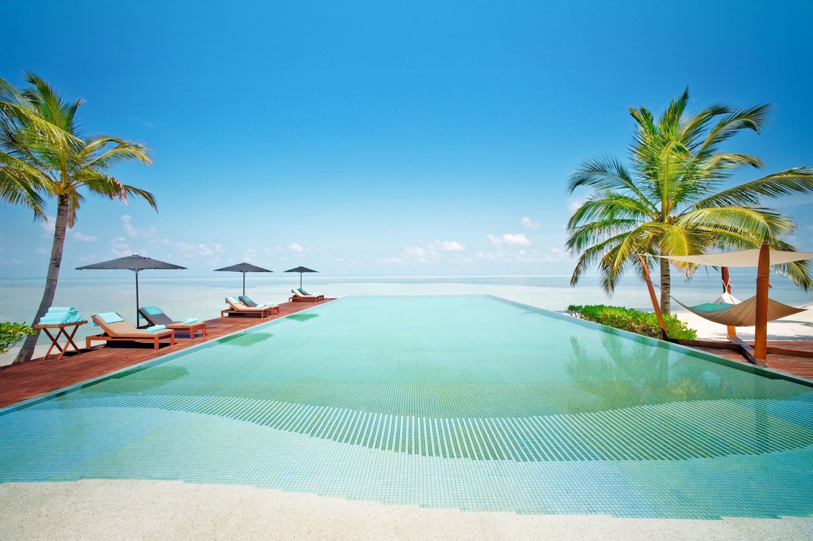 LUX South Ari Atoll Maldives | Superb Family Resort | Savannah